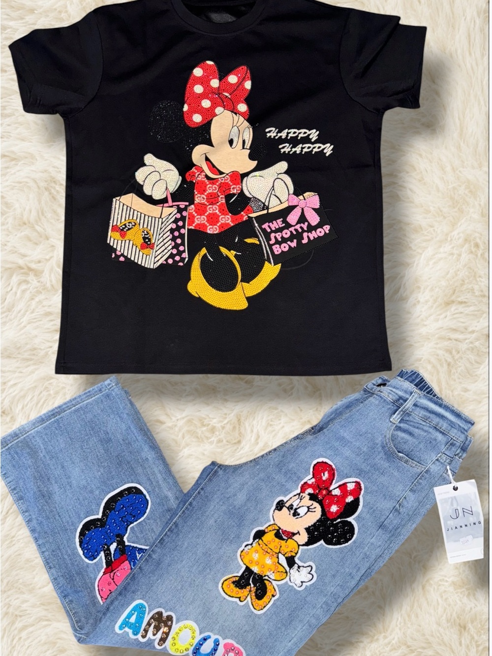 Mickey Minnie Disney Graphic T-Shirt & Embroidered Jeans Set Women’s Size L